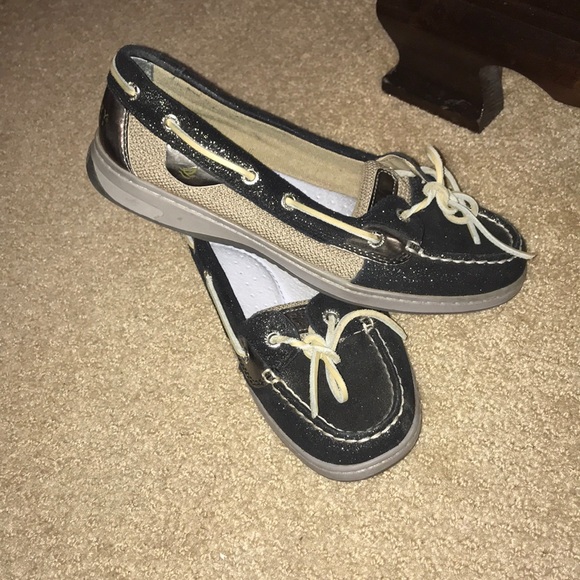 SPERRYS - Picture 4 of 5